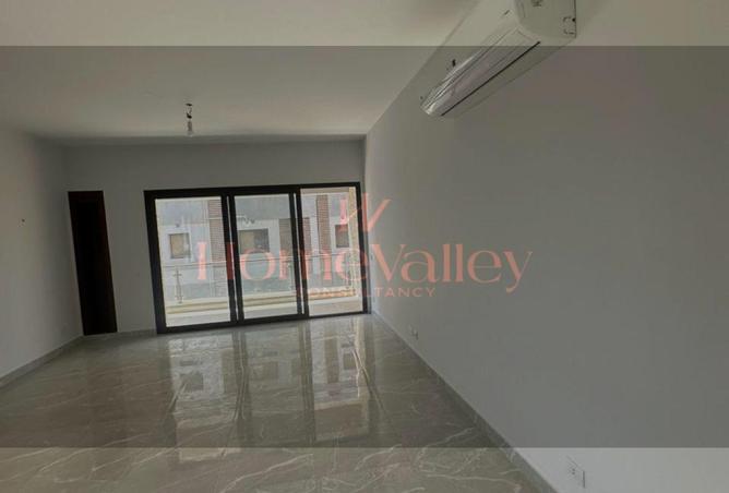 107973900 - Property Image 2