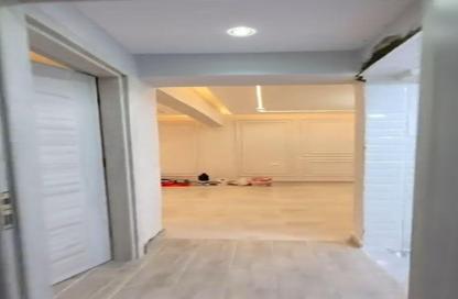 Apartment - 2 Bedrooms - 2 Bathrooms for sale in Aswan Square - Al Agouza - Giza