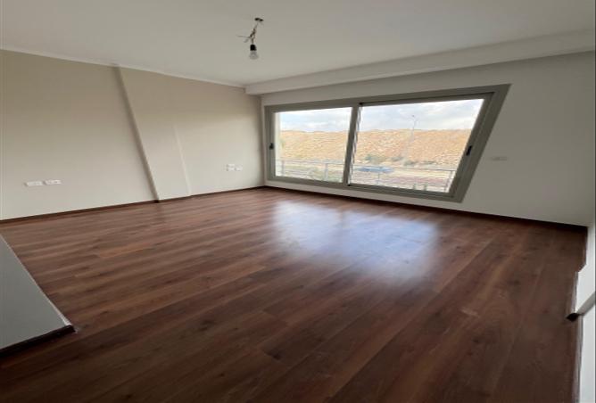 67214843 - Property Image 2