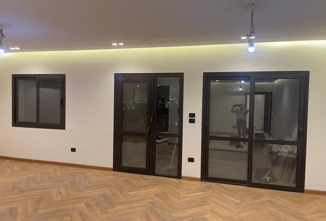 53735225 - Property Main Image