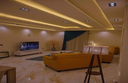 Villa - 7+ Bedrooms - 7+ Bathrooms for rent in El Yasmeen 6 - El Yasmeen - New Cairo City - Cairo