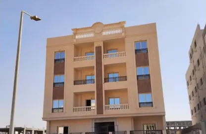 Apartment - 3 Bedrooms - 2 Bathrooms for sale in Bait Alwatan - The 5th Settlement - New Cairo City - Cairo