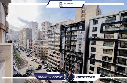 Apartment - 2 Bedrooms - 2 Bathrooms for rent in Shaarawy St. - Laurent - Hay Sharq - Alexandria