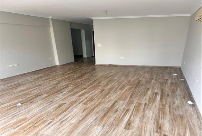 8584381 - الصورة الرئيسية للعقار