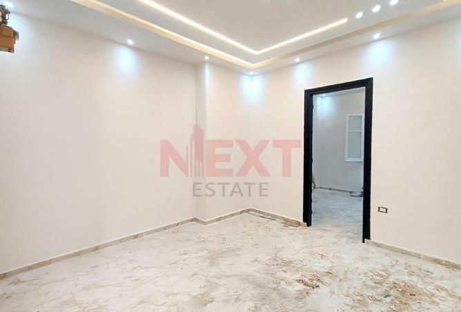 8637725 - Property Image 2