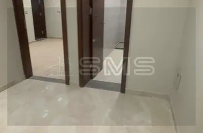 شقة - 2 غرف نوم - 2 حمامات للايجار في غرب الجولف - كمبوندات القطامية - القطامية - مدينة القاهرة الجديدة - القاهرة