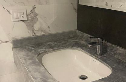 Apartment - 3 Bedrooms - 2 Bathrooms for sale in The Waterway View - 90 Street - The 5th Settlement - New Cairo City - Cairo