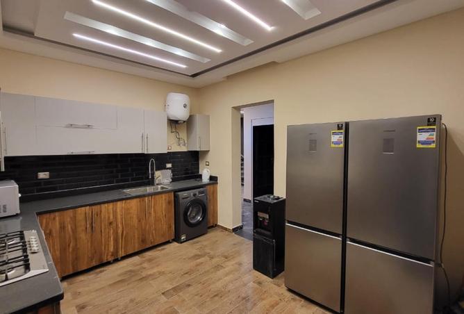 80260419 - Property Image 3