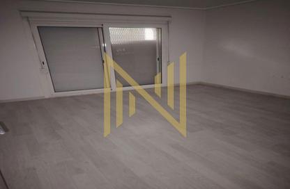شقة - 3 غرف نوم - 3 حمامات للايجار في نيو جيزة - طريق مصر اسكندرية الصحراوي - مدينة 6 أكتوبر - الجيزة