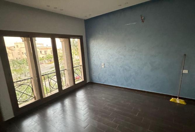 55002318 - Property Image 3