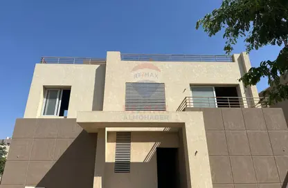 Villa - 5 Bedrooms - 5 Bathrooms for sale in Palm Hills October - Cairo Alexandria Desert Road - 6 October City - Giza