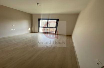 Apartment - 3 - 3 for sale in The Address East - 90 Street - The 5th Settlement - New Cairo City - Cairo