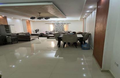 Apartment - 3 Bedrooms - 2 Bathrooms for rent in Gate 4 - Mena - Hadayek El Ahram - Giza