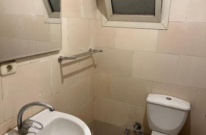 Apartment - 3 - 2 for rent in 50th Street - Zahraa El Maadi - Hay El Maadi - Cairo