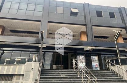 Shop - Studio - 2 Bathrooms for rent in North Teseen St. - The 5th Settlement - New Cairo City - Cairo