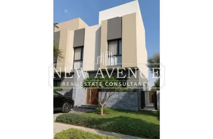 Townhouse - 3 Bedrooms - 4 Bathrooms for sale in Al Burouj Compound - El Shorouk Compounds - Shorouk City - Cairo