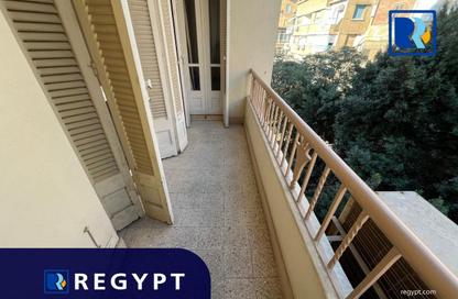 Apartment - 2 Bedrooms - 2 Bathrooms for rent in Ahmed Heshmat St. - Zamalek - Cairo