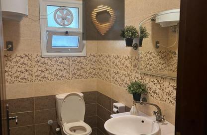 Villa - 5 Bedrooms - 4 Bathrooms for sale in Privado - Madinaty - Cairo