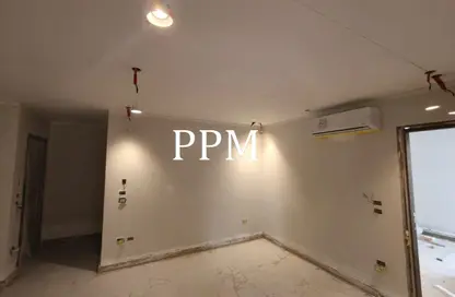 Apartment - 3 Bedrooms - 3 Bathrooms for rent in Hyde Park - New Cairo City - Cairo