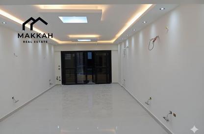 Office Space - Studio - 2 Bathrooms for rent in Salah Salem St. - Roxy - Heliopolis - Masr El Gedida - Cairo Office Space - Studio - 2 Bathrooms for rent in Salah Salem St. - Roxy - Heliopolis - Masr El Gedida - Cairo