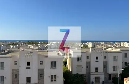 شاليه - 4 غرف نوم - 3 حمامات للبيع في أمواج - سيدي عبد الرحمن - الساحل الشمالي