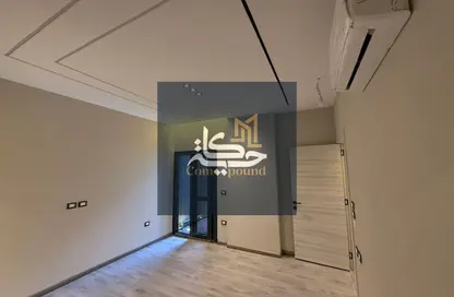 Apartment - 2 Bedrooms - 2 Bathrooms for sale in El Patio Oro - 5th Settlement Compounds - The 5th Settlement - New Cairo City - Cairo