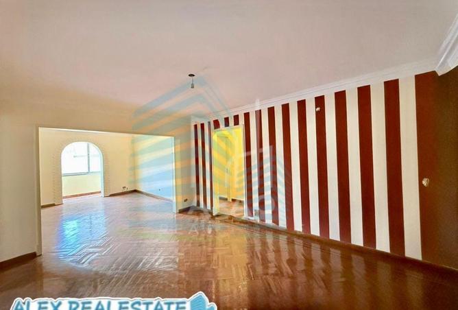 67996242 - صورة العقار 2