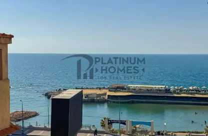 Apartment - 2 Bedrooms - 2 Bathrooms for sale in Saba Basha - Hay Sharq - Alexandria