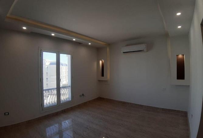 8577802 - Property Image 3