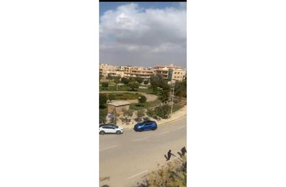 Apartment - 3 Bedrooms - 2 Bathrooms for sale in Al Narges 3 - Al Narges - New Cairo City - Cairo
