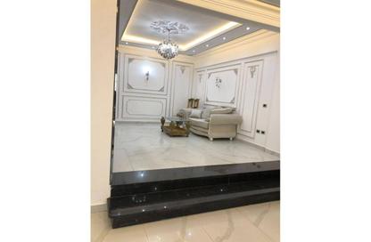 Apartment - 3 Bedrooms - 2 Bathrooms for sale in Al Narges 3 - Al Narges - New Cairo City - Cairo