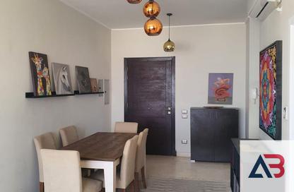 Apartment - Studio - 1 for sale in Palm Hills Village Gate - South Investors Area - New Cairo City - Cairo Apartment - Studio - 1 for sale in Palm Hills Village Gate - South Investors Area - New Cairo City - Cairo