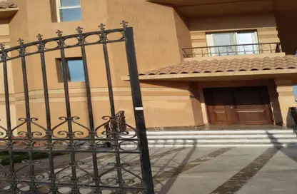 فيلا - 5 غرف نوم - 3 حمامات للبيع في فالينو - المستثمرين الشمالية - مدينة القاهرة الجديدة - القاهرة