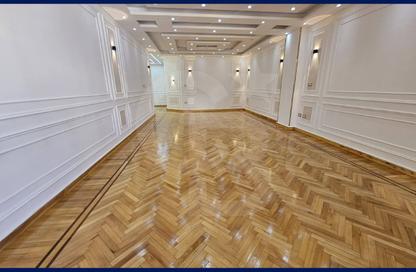Apartment - 3 Bedrooms - 3 Bathrooms for sale in Tout Ankh Amoun St. - Smouha - Hay Sharq - Alexandria Apartment - 3 Bedrooms - 3 Bathrooms for sale in Tout Ankh Amoun St. - Smouha - Hay Sharq - Alexandria