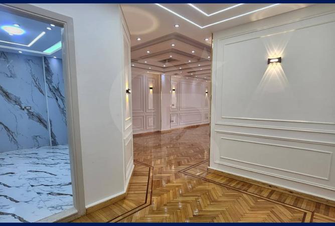 93820415 - Property Image 3