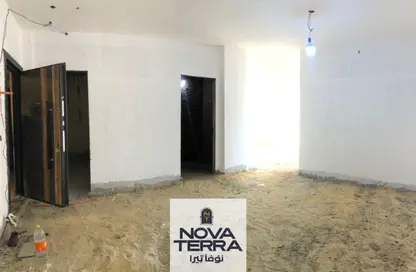 Apartment - 2 Bedrooms - 1 Bathroom for sale in Al Hekma St. - Sheikh Zayed City - Giza