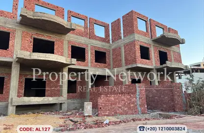 Apartment - 3 Bedrooms - 4 Bathrooms for sale in West Golf Extension - El Katameya Compounds - El Katameya - New Cairo City - Cairo