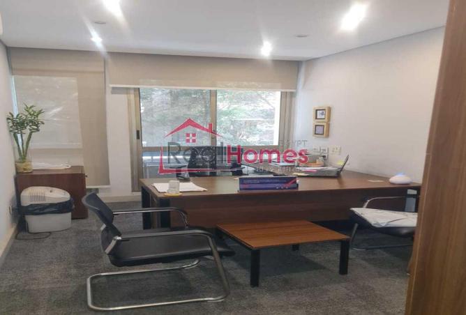 8220892 - Property Image 3