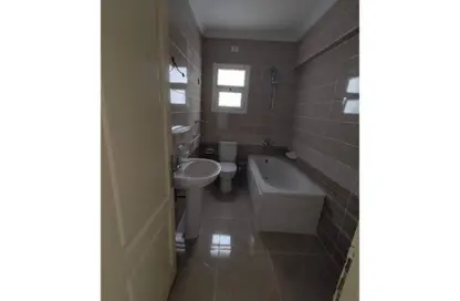 Apartment - 3 Bedrooms - 3 Bathrooms for rent in El Rehab Extension - Al Rehab - New Cairo City - Cairo