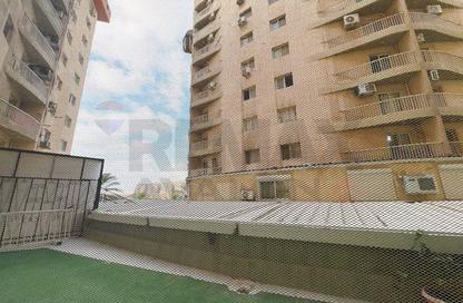 شقة - 3 - 2 للبيع في جرين تاورز - سموحة - حي شرق - الاسكندرية