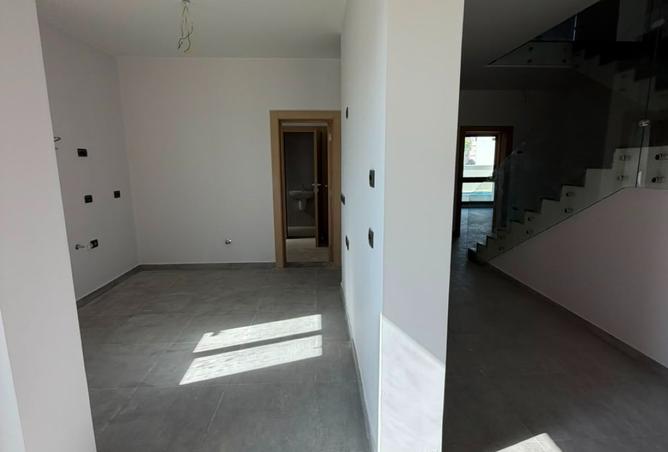 93531149 - Property Image 2