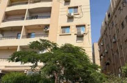 Apartment - 2 Bedrooms - 2 Bathrooms for sale in El Banafseg Apartment Buildings - El Banafseg - New Cairo City - Cairo