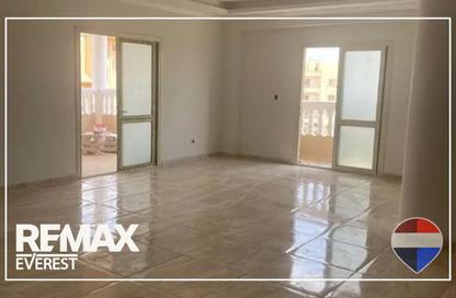 Apartment - 3 Bedrooms - 2 Bathrooms for rent in 8th District - Sheikh Zayed City - Giza