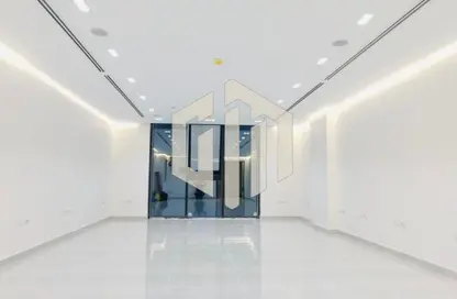 Office Space - 1 Bedroom - 1 Bathroom for rent in Hyde Park - New Cairo City - Cairo