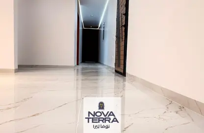 شقة - 3 غرف نوم - 3 حمامات للايجار في شارع المهندس احمد كمال حمدي - الحي السادس عشر - الشيخ زايد - الجيزة