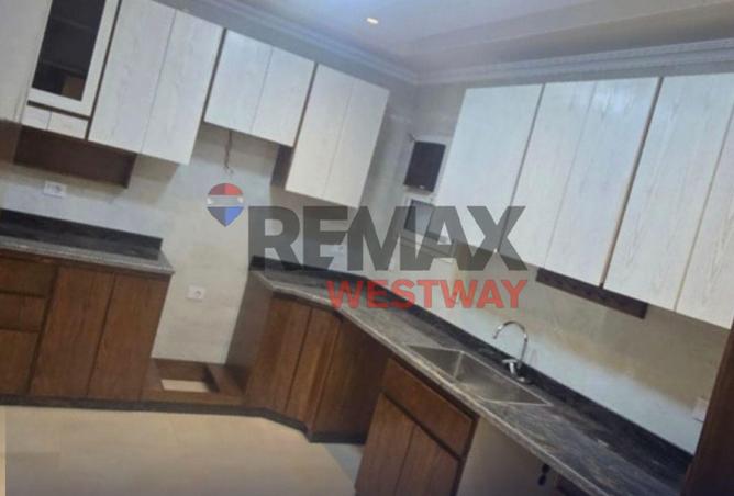 66433921 - Property Image 2