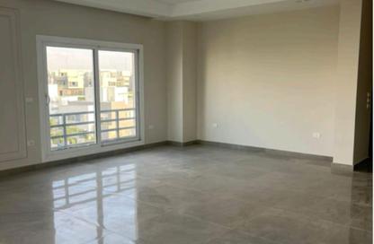 Townhouse - 3 - 3 for sale in Hyde Park - New Cairo City - Cairo