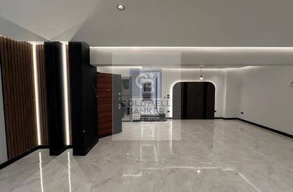 Apartment - 3 - 3 for sale in Mountain View iCity - 5th Settlement Compounds - The 5th Settlement - New Cairo City - Cairo