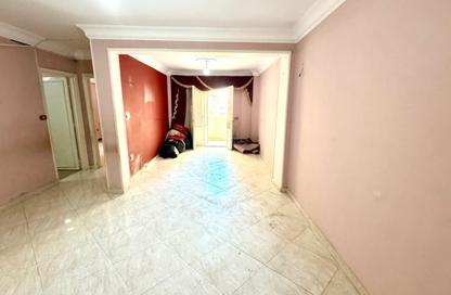 Apartment - 3 Bedrooms - 1 Bathroom for sale in Al Sayeda Sakina Bint Al Hussein St. - Kafr Abdo - Roushdy - Hay Sharq - Alexandria Apartment - 3 Bedrooms - 1 Bathroom for sale in Al Sayeda Sakina Bint Al Hussein St. - Kafr Abdo - Roushdy - Hay Sharq - Alexandria