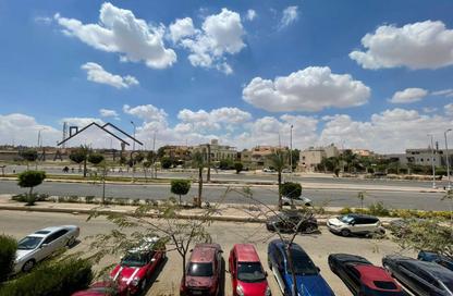 شقة - 3 غرف نوم - 3 حمامات للايجار في الحي السابع - الشيخ زايد - الجيزة